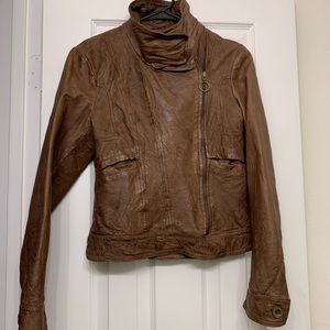Brown 100% genuine leather jacket 🧥